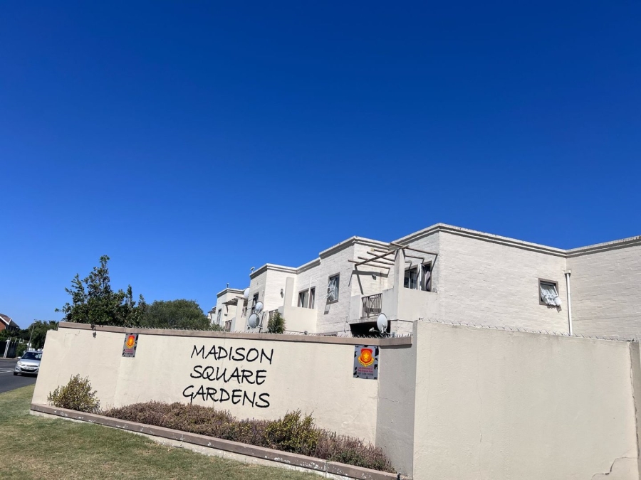 To Let 2 Bedroom Property for Rent in Parklands Western Cape